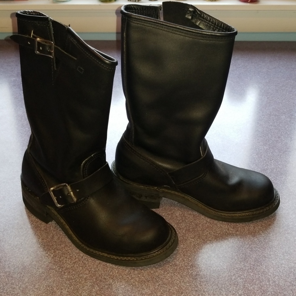 Womens Carolina engineer/ biker boots